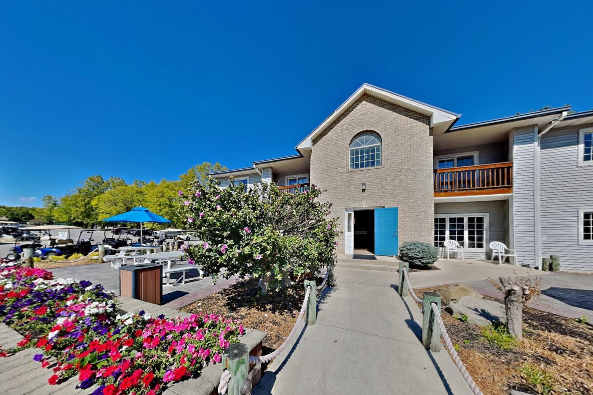 Put-In-Bay Poolview Condo #8 Экстерьер фото